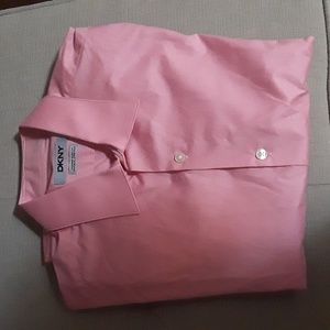 DKNY Slim Fit Natural Stretch Dress Shirt Salmon Pink 15 32/33 NWOT